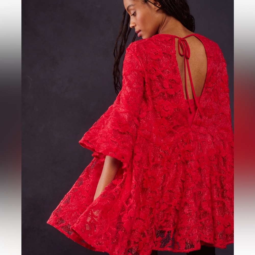 NWT La Fleur Mini in Lipstick Red Size Small